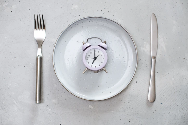 is skipping breakfast bad for you - empty plate
